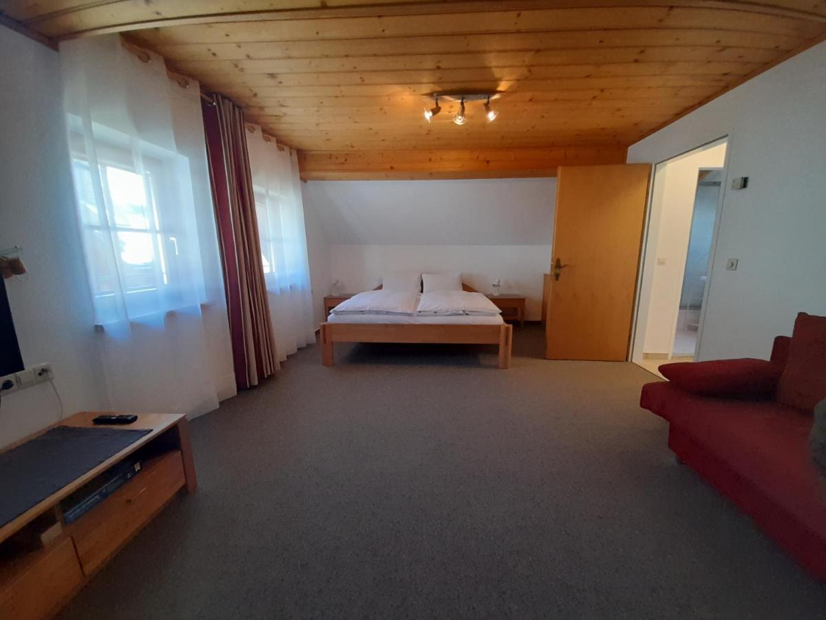 Sonnenchalet Neusess 毛特恩多夫 外观 照片